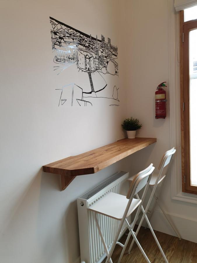 Mcmillan House Studio Apartments Йорк Экстерьер фото